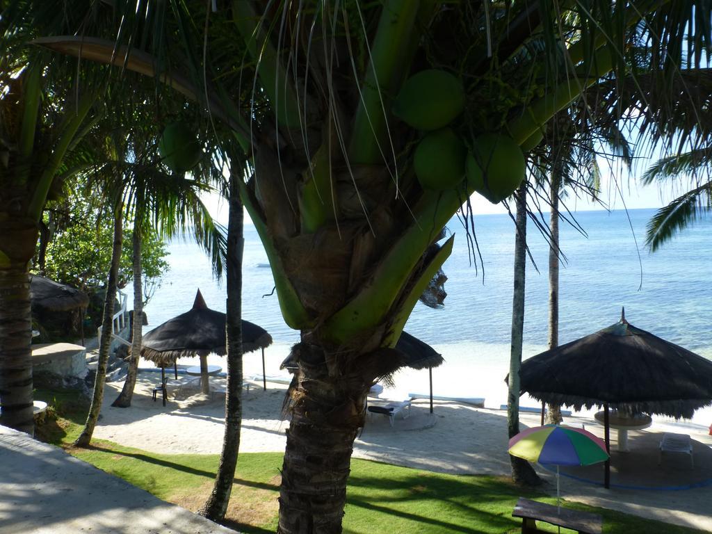 Reddoorz Premium @ Flower Beach Anda อันดา ภายนอก รูปภาพ