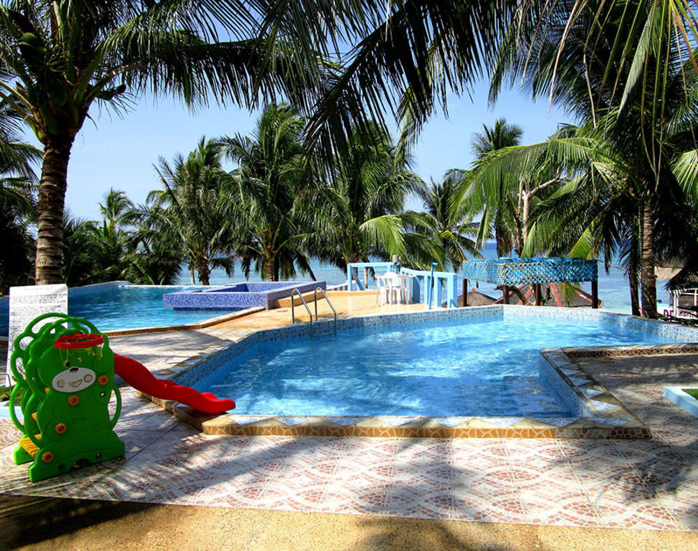 Reddoorz Premium @ Flower Beach Anda อันดา ภายนอก รูปภาพ